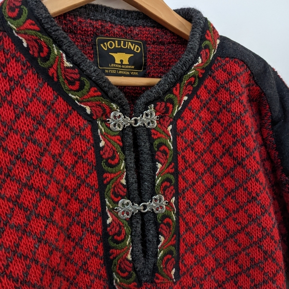 Vintage Volund Norwegian Pure New LambsWool Latch Front Elbow Patch Sweater - Picture 14 of 16